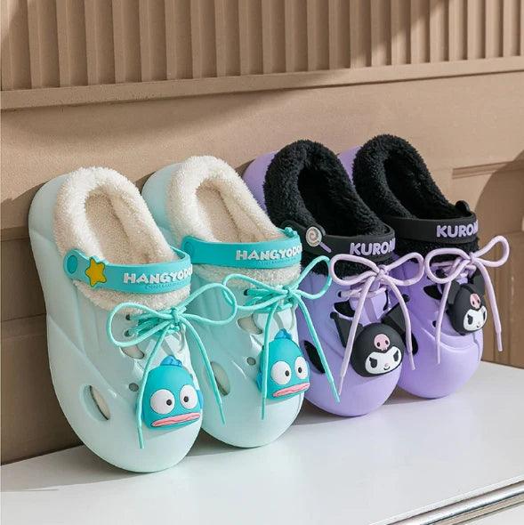 Sanrio Fleece Bow Clogs - In Kawaii Shop <span style="background-color:rgb(246,247,248);color:rgb(28,30,33);"> Sanrio Fleece Bow Clogs , Shoes , Alifish x Sanrio , sanrio , www.inkawaiishop.com </span>