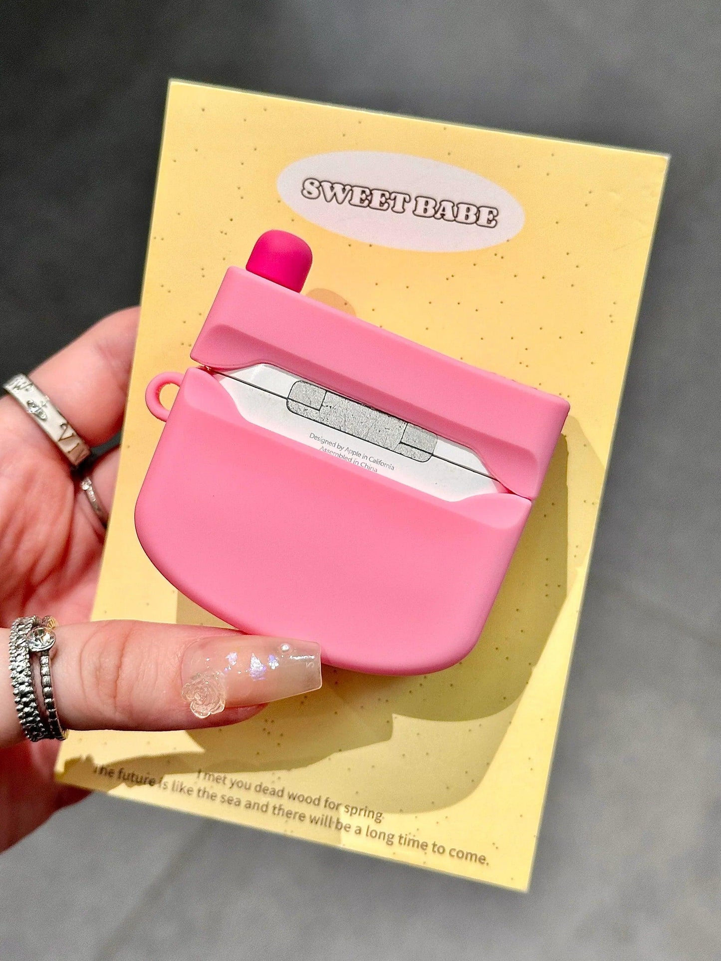 Hello Kitty Pink Phone-Shaped Silicone AirPods Case - In Kawaii Shop <span style="background-color:rgb(246,247,248);color:rgb(28,30,33);"> Hello Kitty Pink Phone-Shaped Silicone AirPods Case , AirPot Case , In Kawaii Shop , sanrio , www.inkawaiishop.com </span>