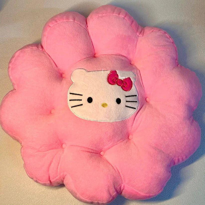 Hello Kitty Heart Round Cushion - In Kawaii Shop <span style="background-color:rgb(246,247,248);color:rgb(28,30,33);"> Hello Kitty Heart Round Cushion , Cushion , In Kawaii Shop , sanrio , www.inkawaiishop.com </span>