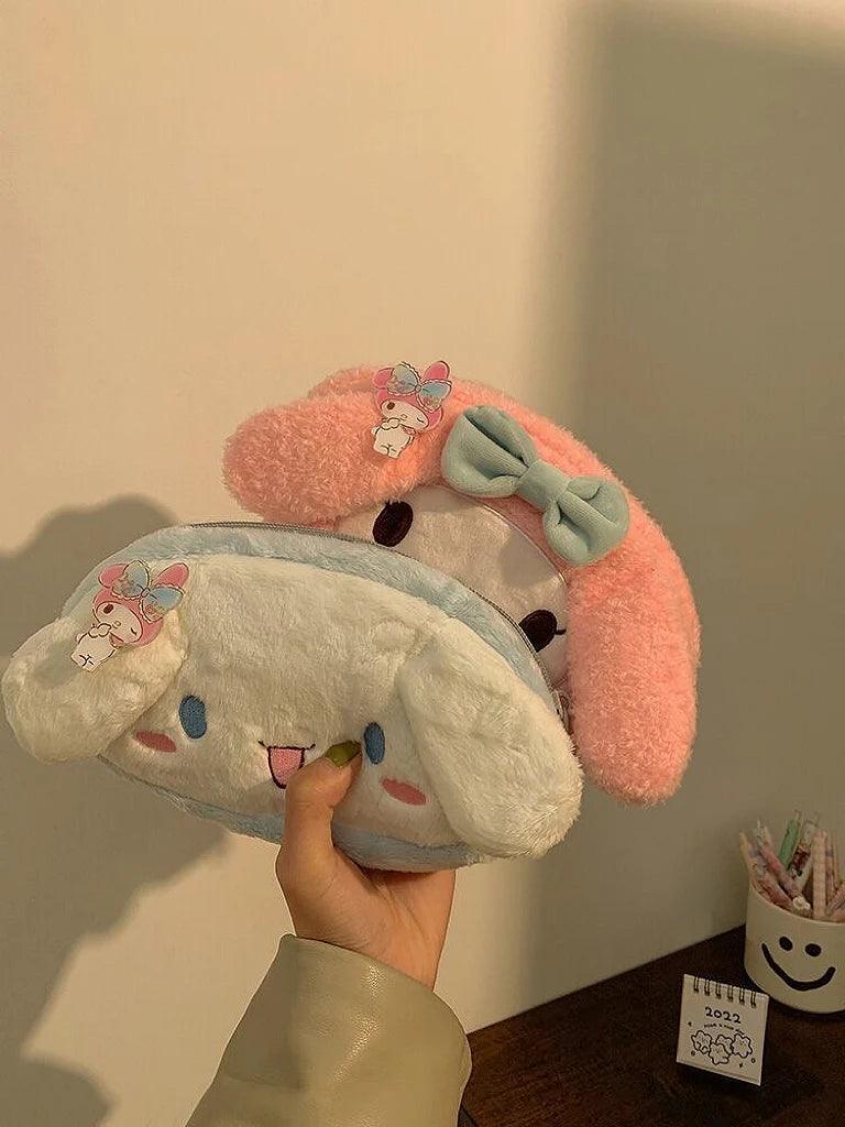 Sanrio Fluffy Pencil Pouch - In Kawaii Shop <span style="background-color:rgb(246,247,248);color:rgb(28,30,33);"> Sanrio Fluffy Pencil Pouch , makeup pouch , In Kawaii Shop , sanrio , www.inkawaiishop.com </span>