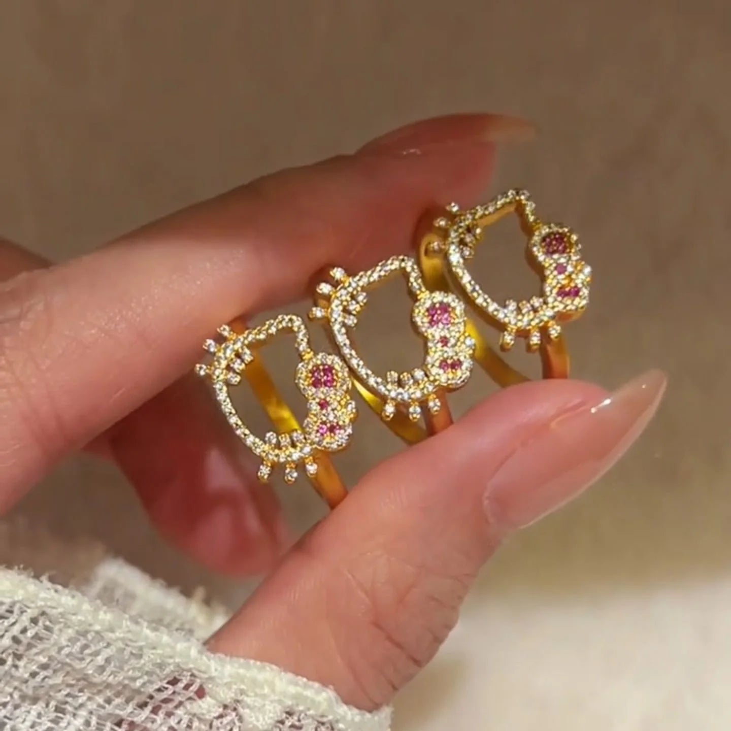 Hello Kitty My Secret Sparkle Heart Ring/Necklace