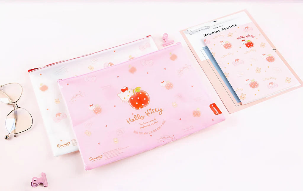 Hello Kitty Apple Zipper Pouch