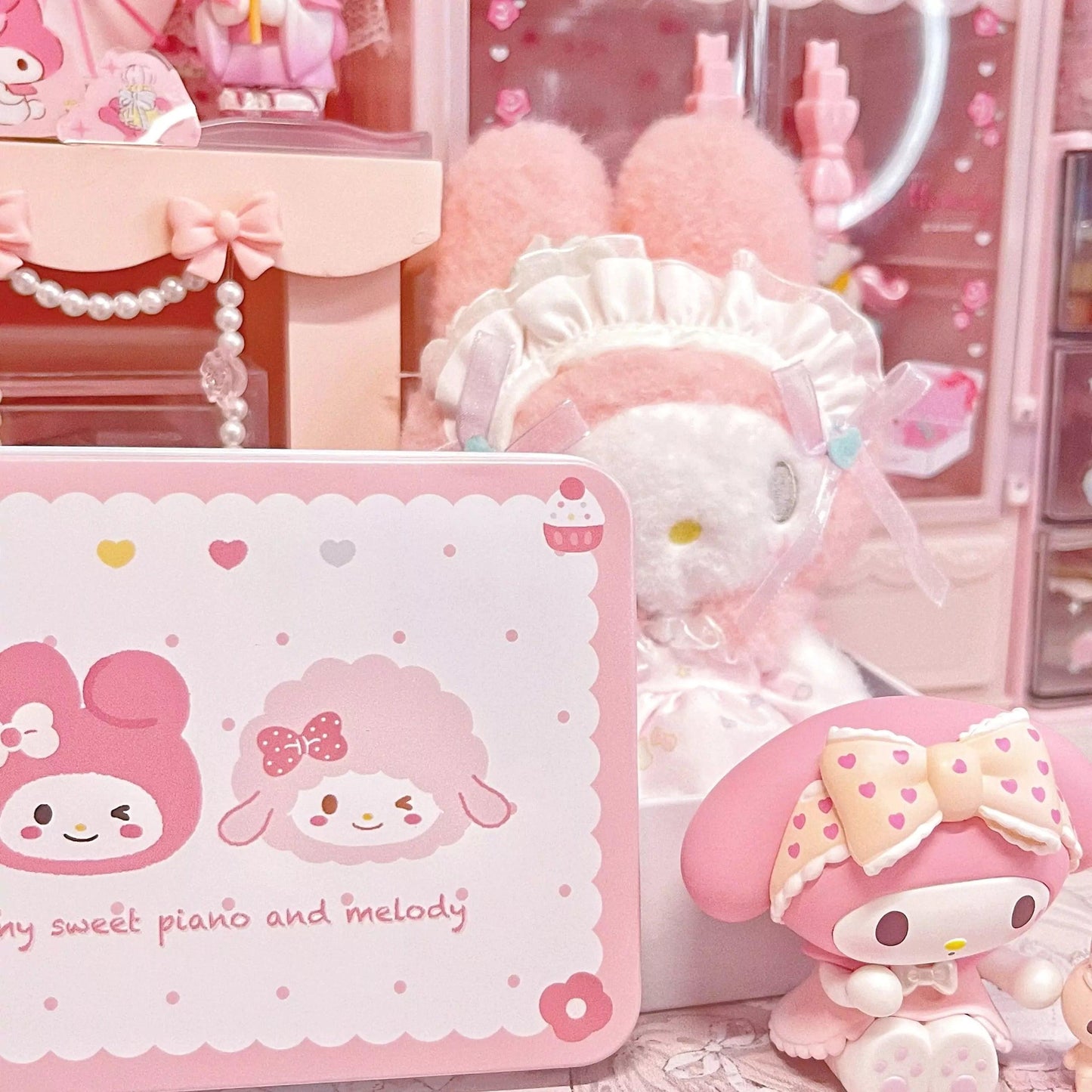 My Sweet Piano and Melody Metal Storage Box - In Kawaii Shop <span style="background-color:rgb(246,247,248);color:rgb(28,30,33);"> My Sweet Piano and Melody Metal Storage Box , Storage Box , In Kawaii Shop , My Melody, sanrio , www.inkawaiishop.com </span>