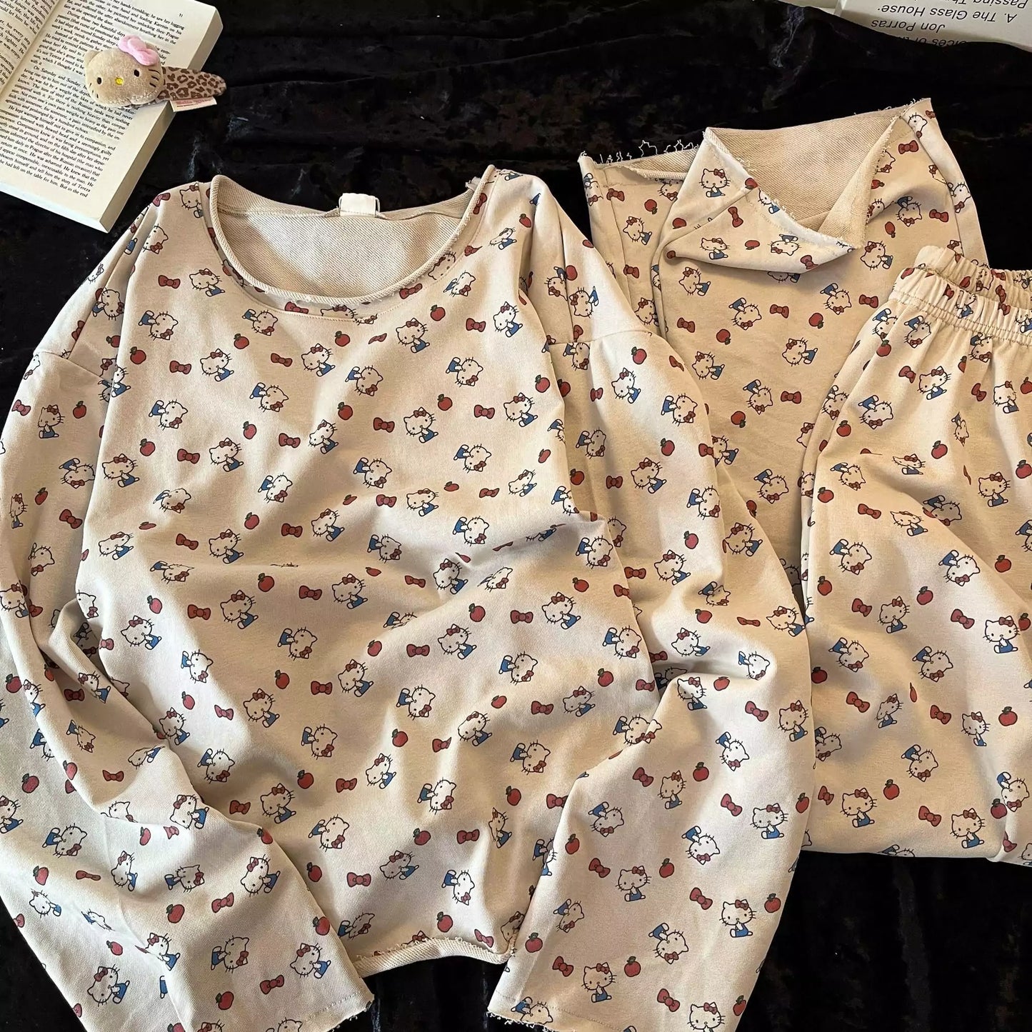 HelloKitty Sweet Retreat Pyjama Set