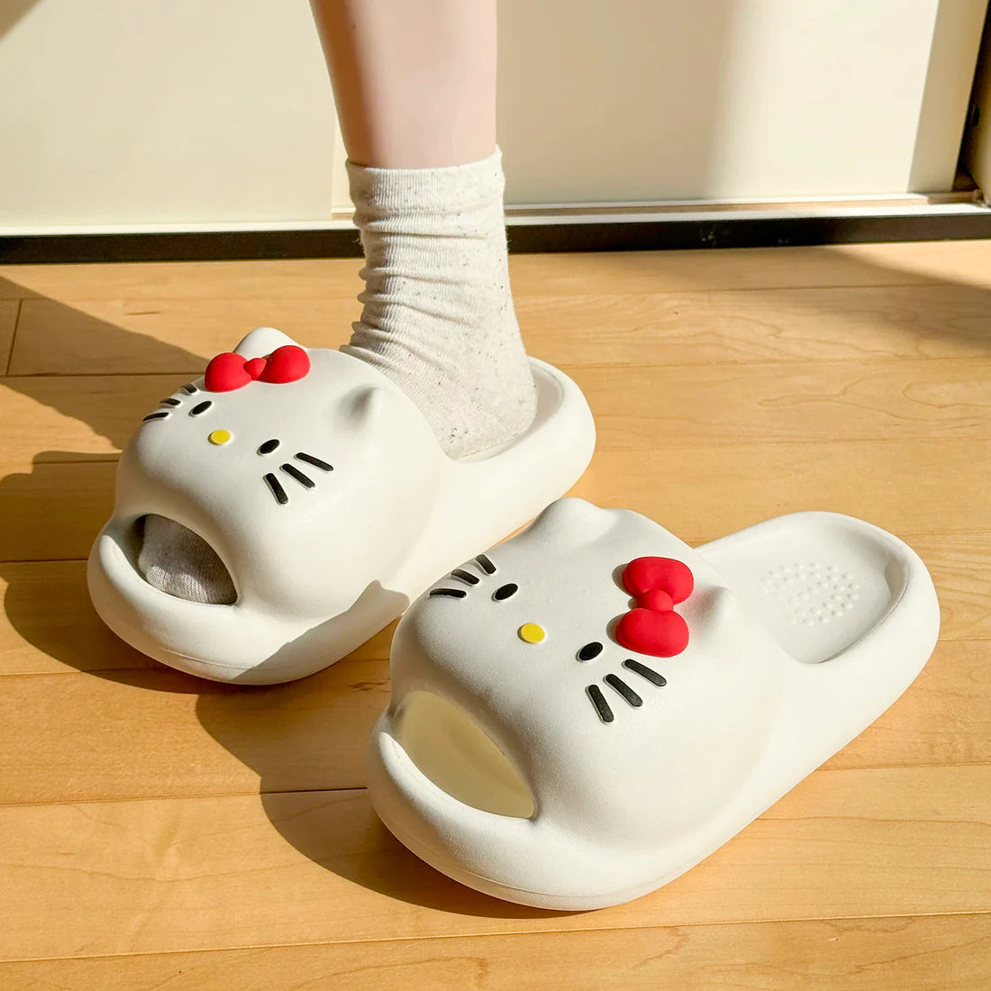 Hello Kitty 3D Bow Cloud Slippers