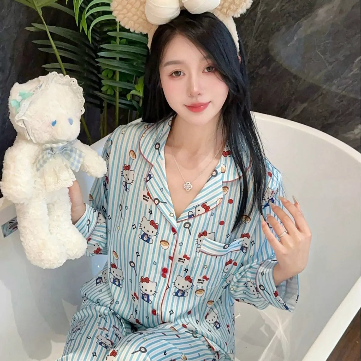 HelloKitty Blue Striped Foodie Prints Pajamas Set