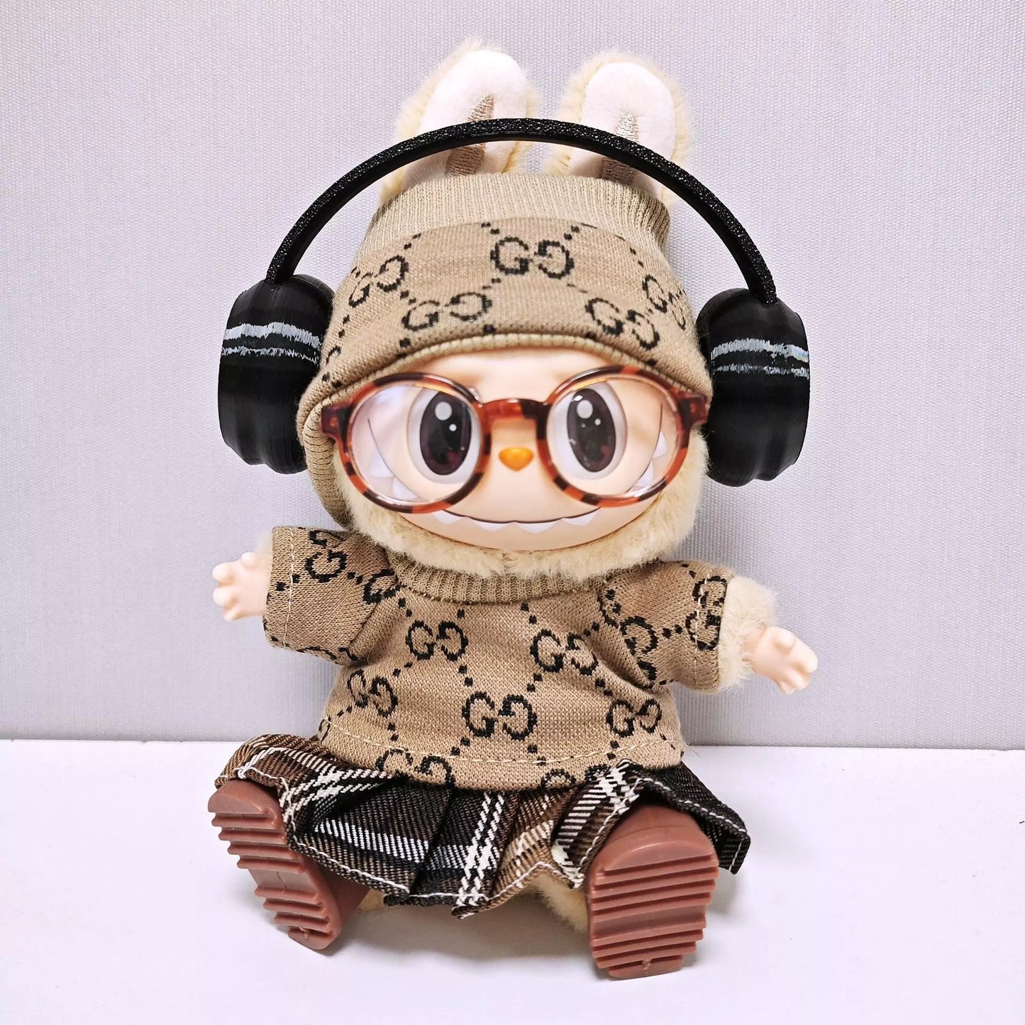 Headset Style Labubu Clothes Set