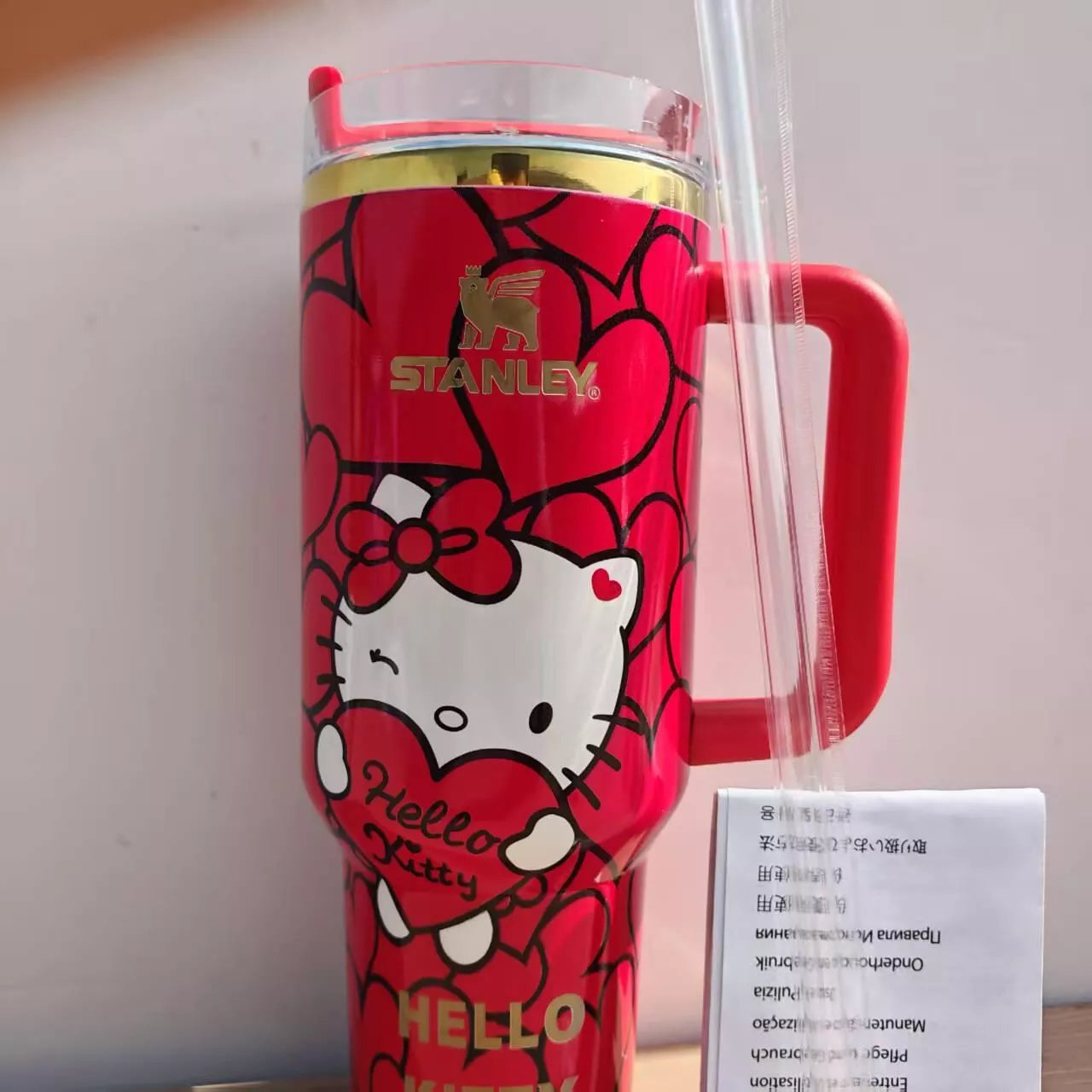 Hello Kitty Sweet Hearts 40 OZ Car Cup Gift Box Set