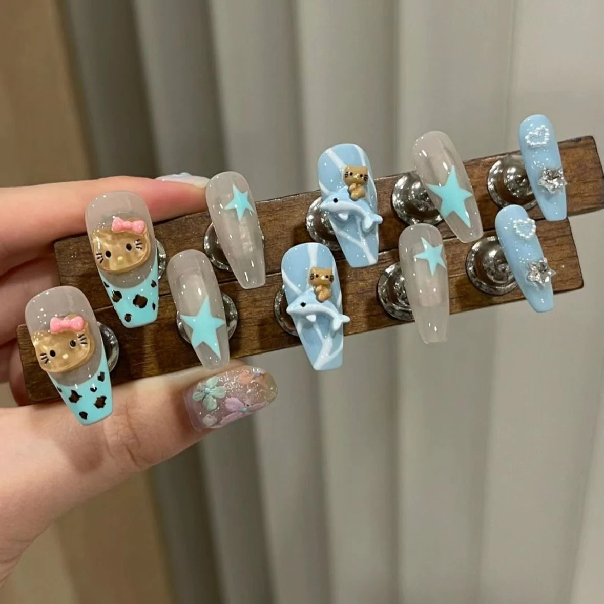 Hawaii Kitty Blue Ocean Press-On Nail Set