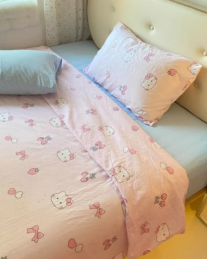 Hello Kitty Wink Bedding Set