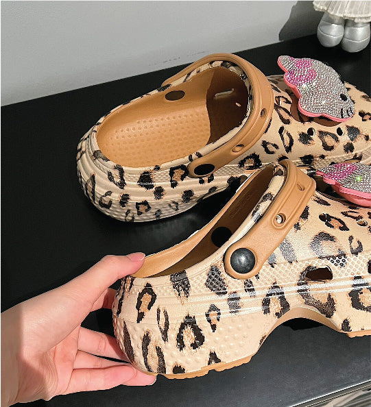 HelloKitty Sparkle Face Krush Leopard Clogs