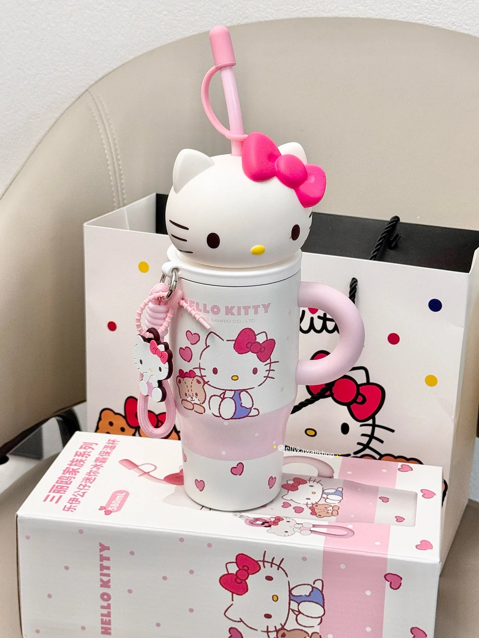 Hello Kitty 580ml Tumbler with Handle Stainless Steel Insulated 