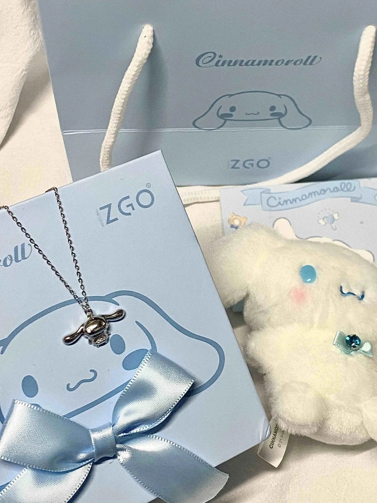 Silver Cinnamoroll Necklace