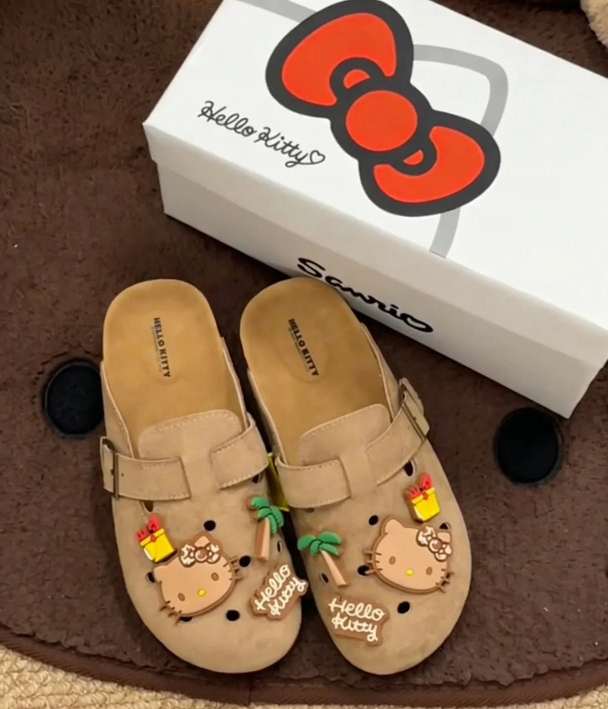 Hello Kitty Suede Soft Footbed Clogs