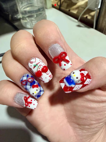 Hello Kitty Signature Glam Press-On Nails