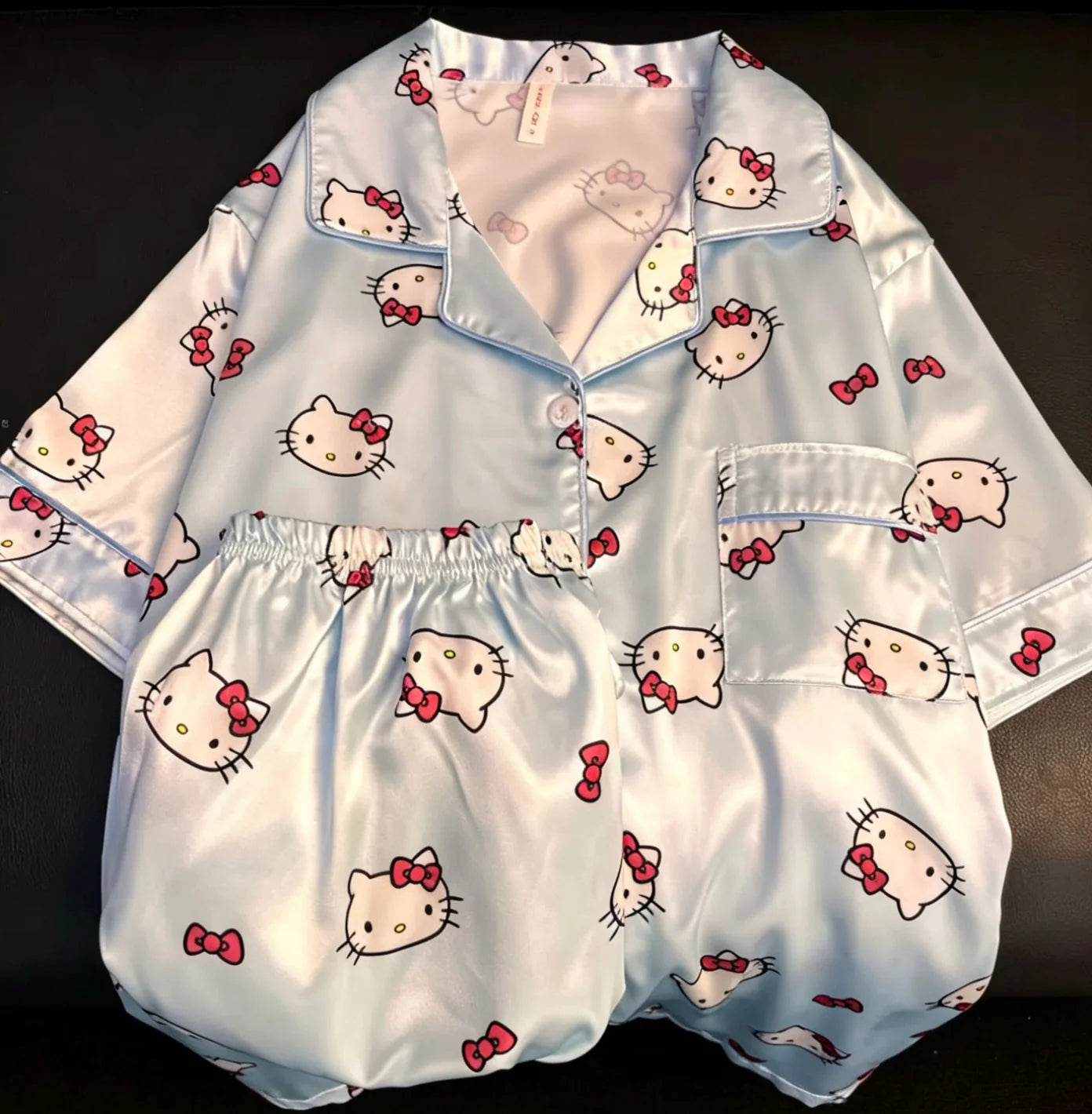 Hello Kitty Lumière Satin Sleep Set