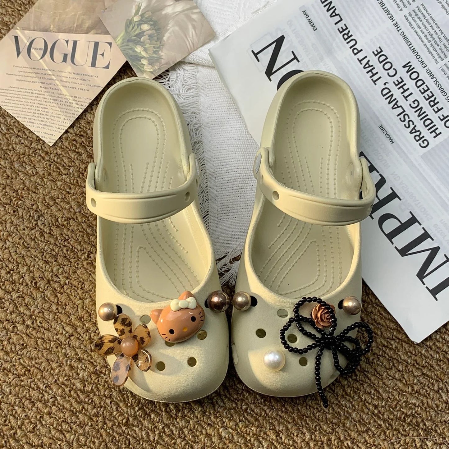 Customizable Crocs-Style Clogs Summer Beach Shoes