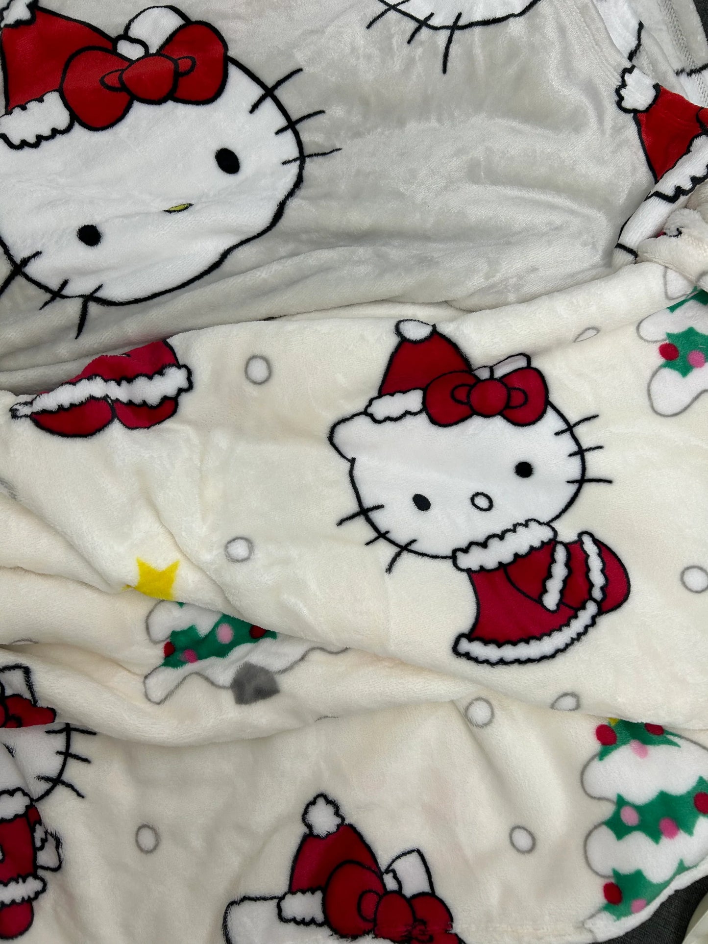 Hello Kitty Holiday-Themed Throw Blanket