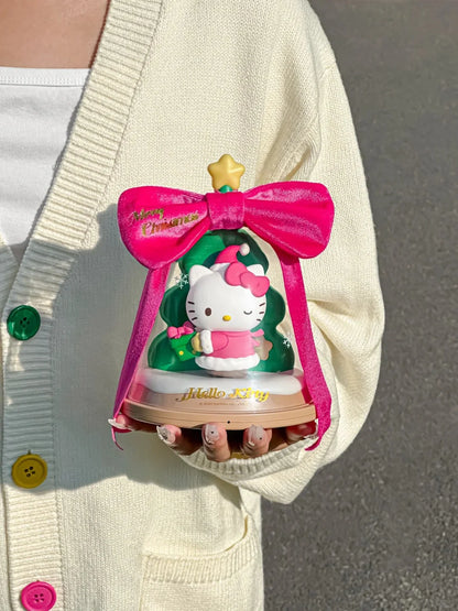 Hello Kitty Christmas Surprise gift figurine lamp