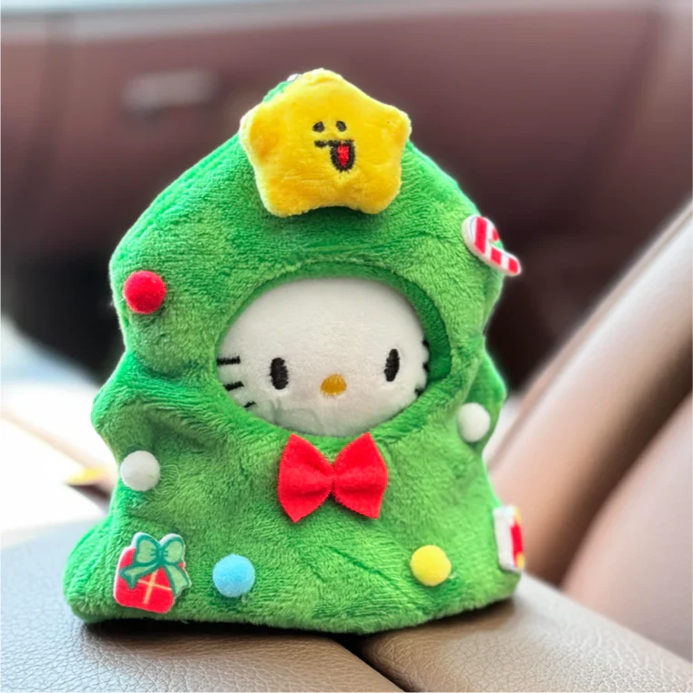 HelloKitty Christmas Plushie Keychain