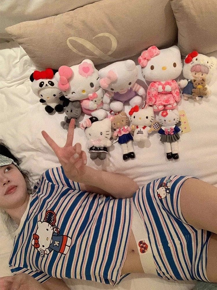 Hello Kitty Cute&Comfy Soft Girlie Striped Pajamas