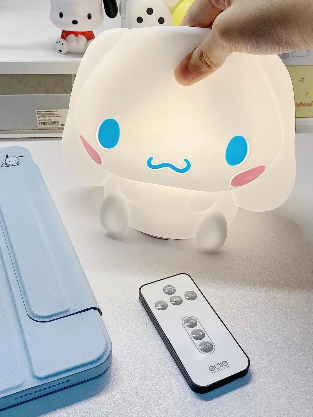 Cinnamoroll Touch-Control Silicone Lamp