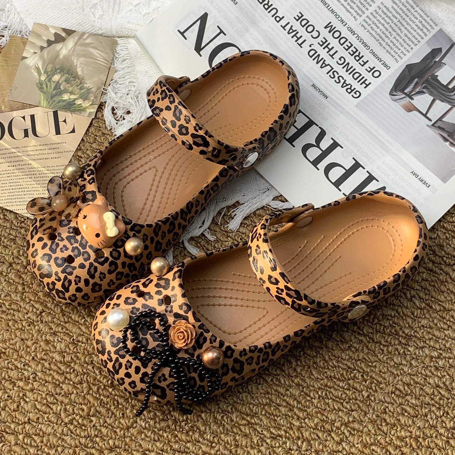 Customizable Crocs-Style Clogs Summer Beach Shoes