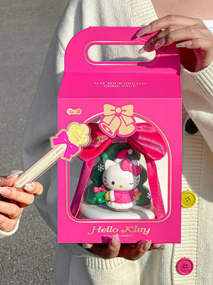 Hello Kitty Christmas Surprise gift figurine lamp