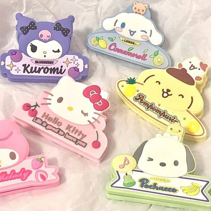 Sanrio 2-in-1 Magnet and Clip Blind Box